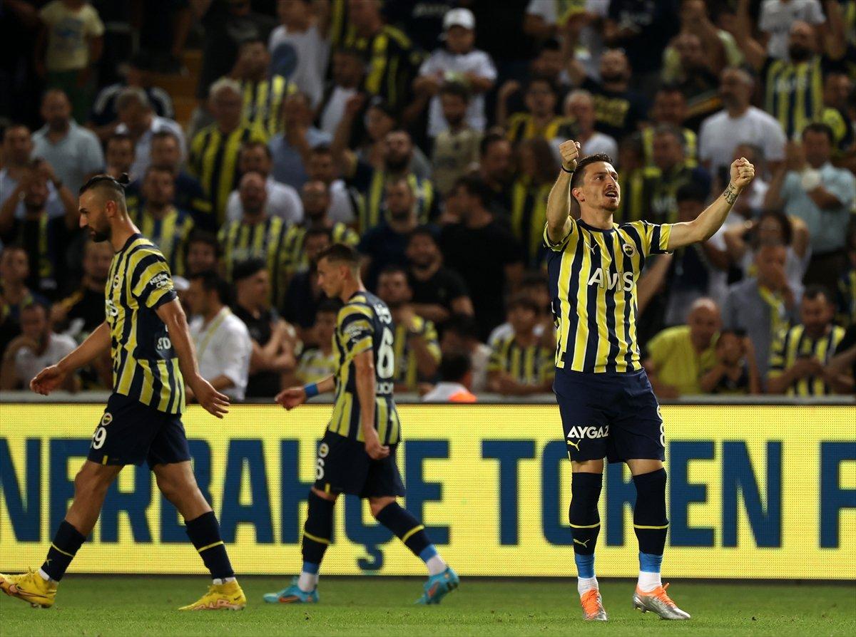 Fenerbahçe UEFA Avrupa Ligi'nde gruplara kaldı