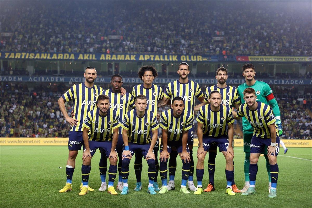 Fenerbahçe UEFA Avrupa Ligi'nde gruplara kaldı