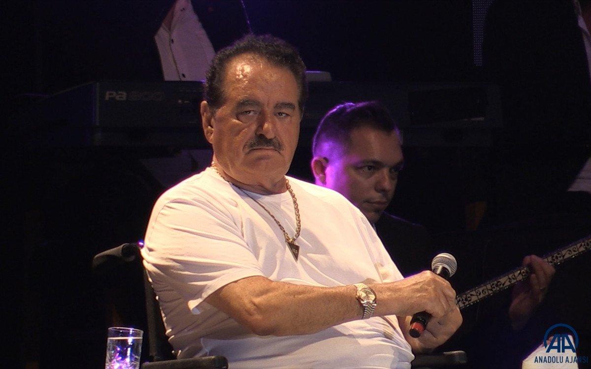 İbrahim Tatlıses, kaza sonrası sahneye çıktı