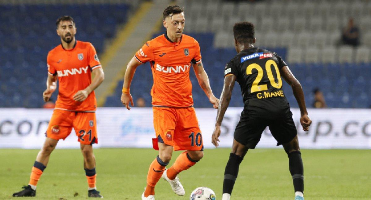 Konferans Ligi'nde Başakşehir ve Sivasspor'un rakipleri