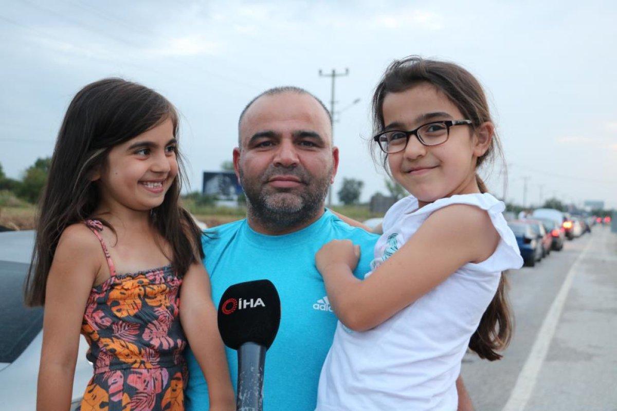 Pazarkule Sınır Kapısı’ndaki gurbetçilerin çileli dönüş yolu