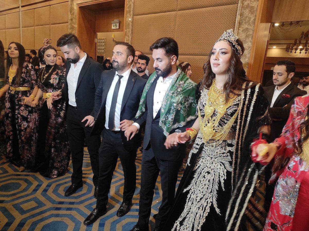 Van’da aşiret düğününde, 2 buçuk milyon liralık takı takıldı