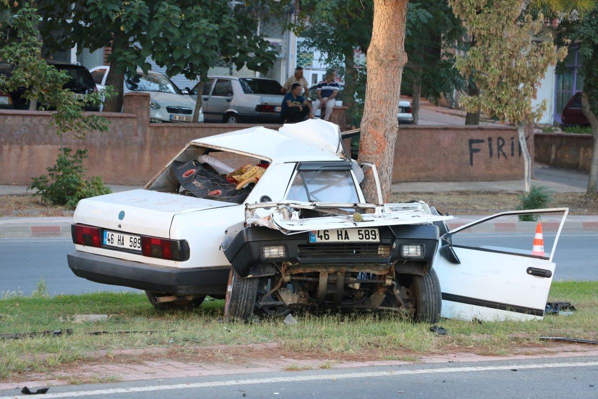 Kahramanmaraş’ta 1 aylık evli çifti trafik kazası ayırdı