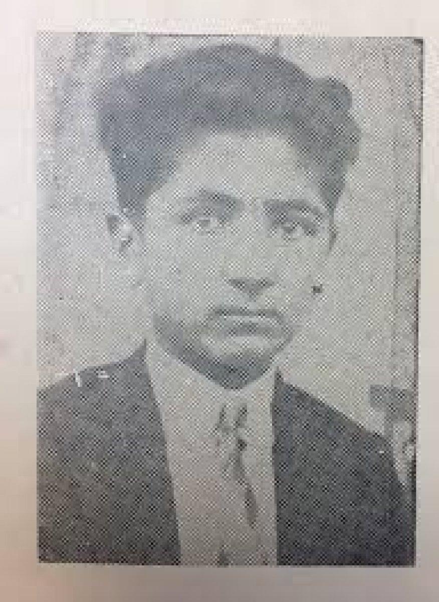 Cahit Külebi kimdir