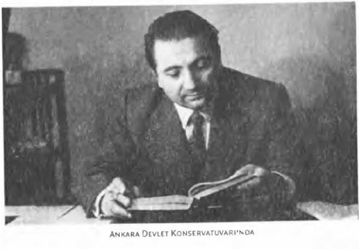 Cahit Külebi kimdir