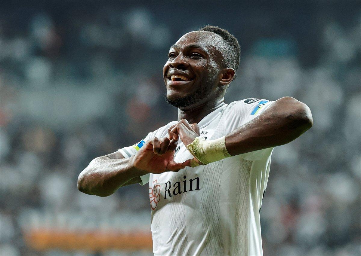 Beşiktaş, Sivasspor'u 3 golle mağlup etti