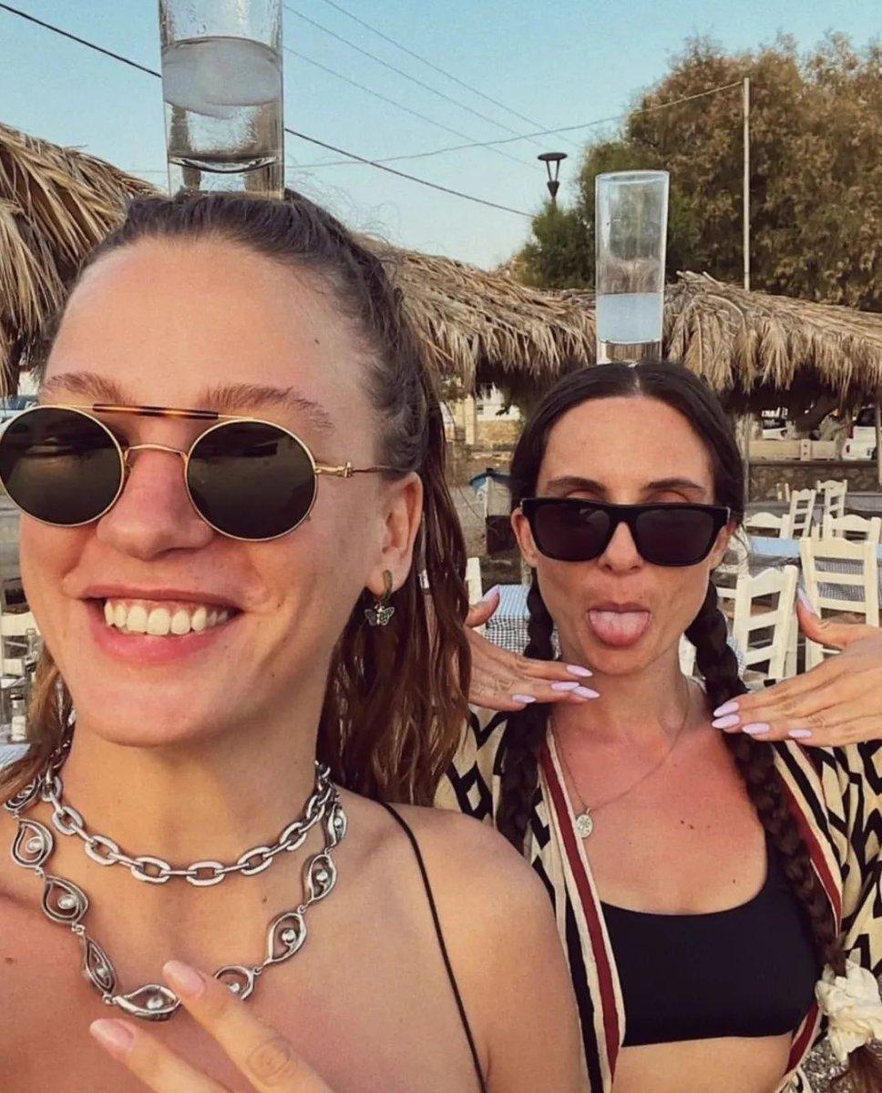 Serenay Sarıkaya, Yunanistan'a doymadı