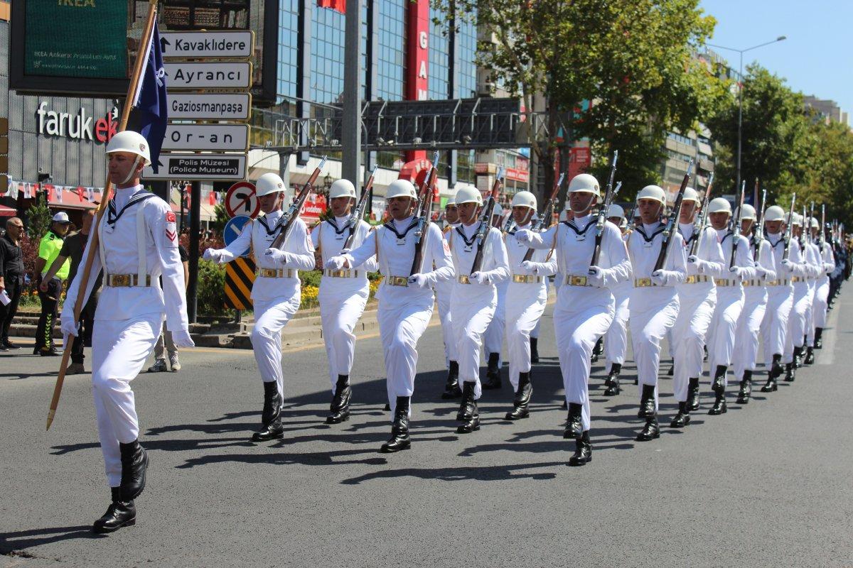 Ankara'da 30 Ağustos Zafer Bayramı yürüyüşü
