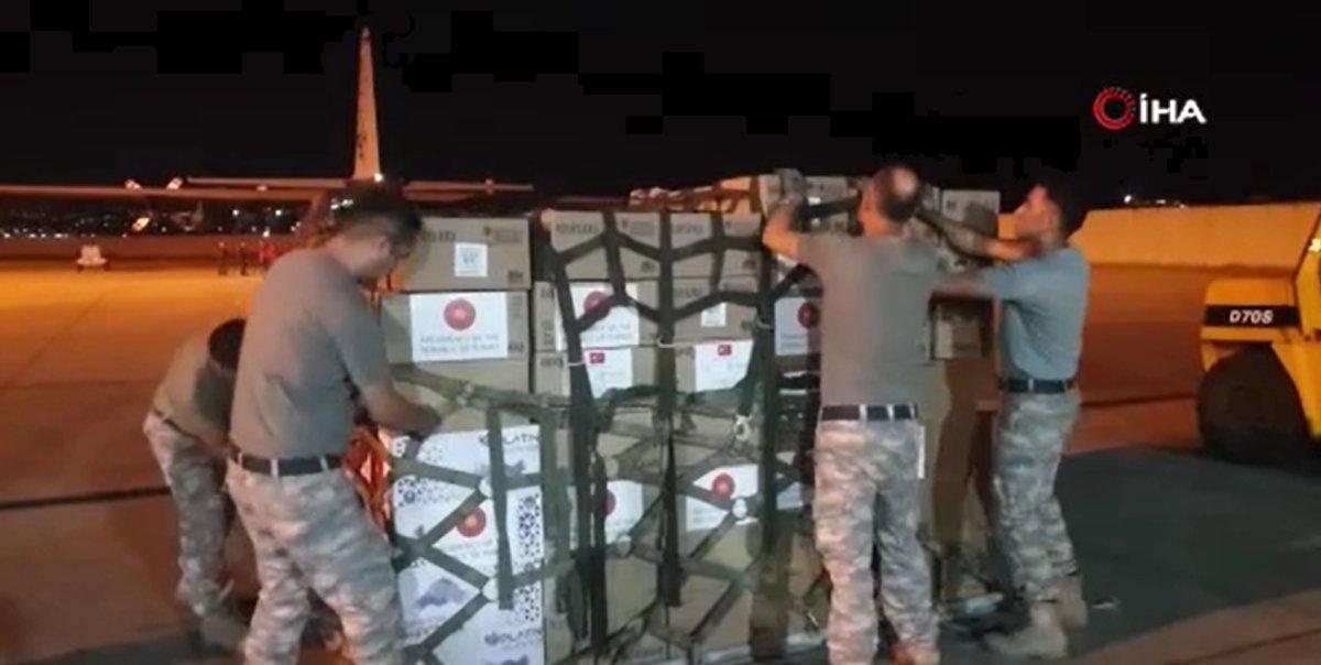 Türkiye'nin Pakistan'a yardımları sürüyor