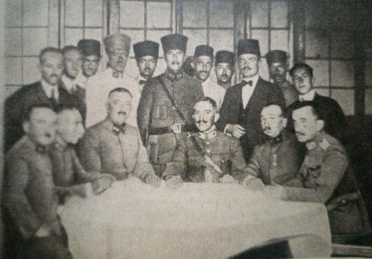 Mustafa Armağan, 10 soruda Büyük Taarruz'u anlattı