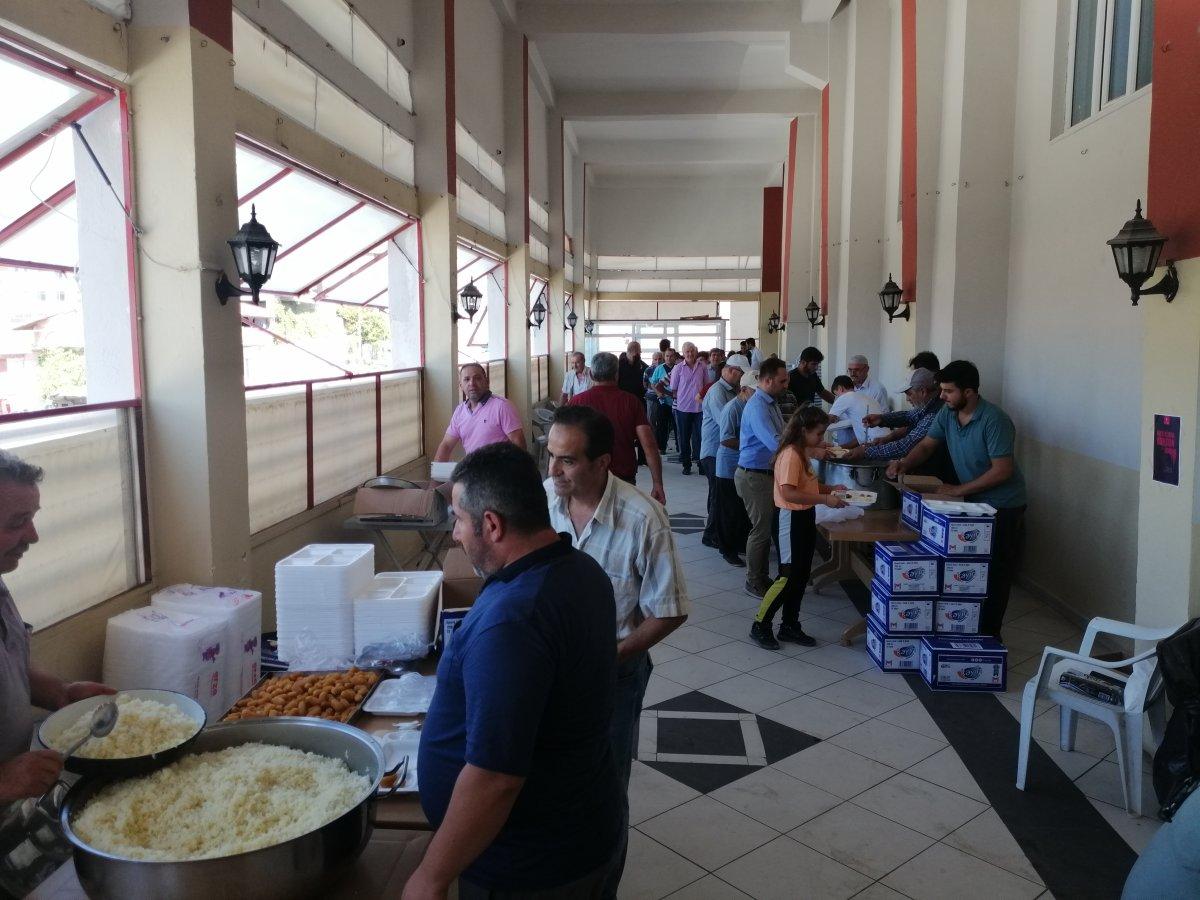 Çorum’da bereketli hasat için kurban kesip dağıttılar