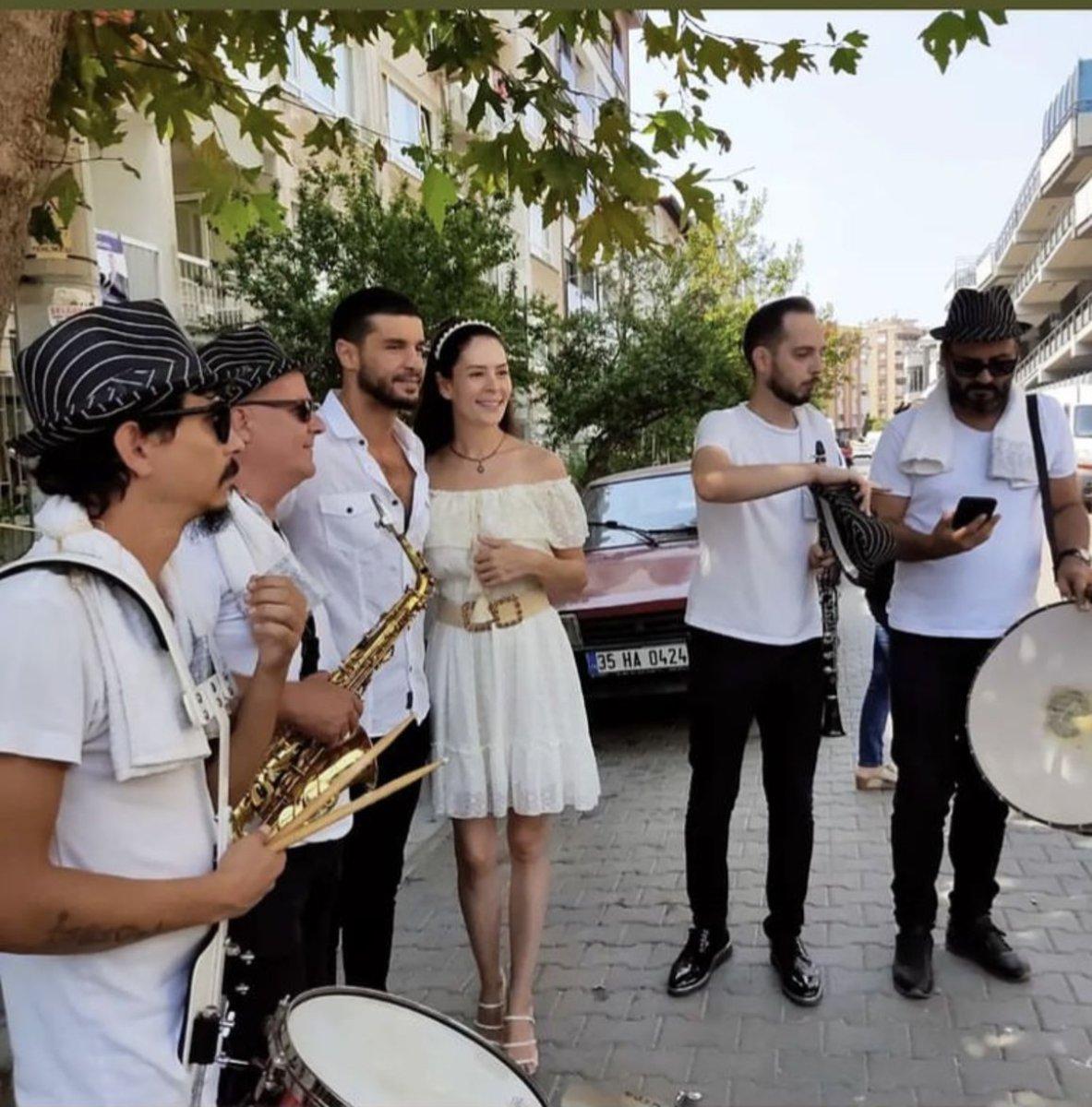 Berk Oktay ile Yıldız Çağrı Atiksoy evlendi