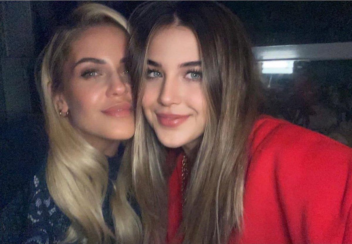 Emine Ün'ün kızı Duru, annesinin kopyası oldu