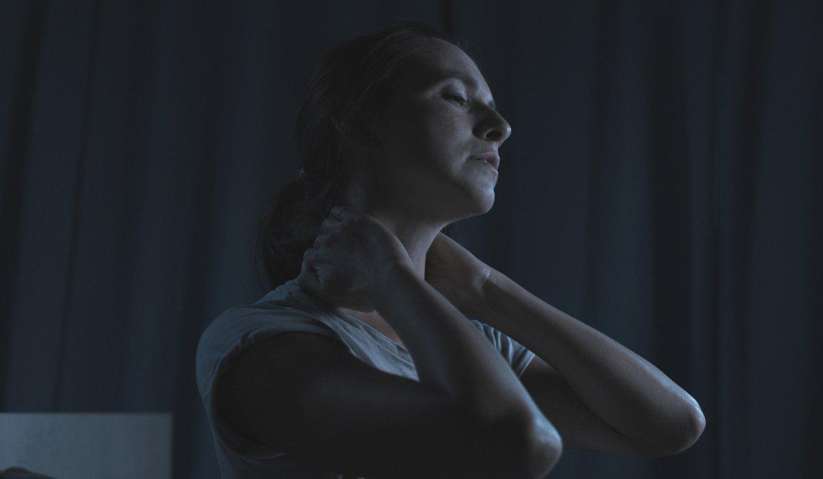 Uyku felci nedir ve neden oluşur?