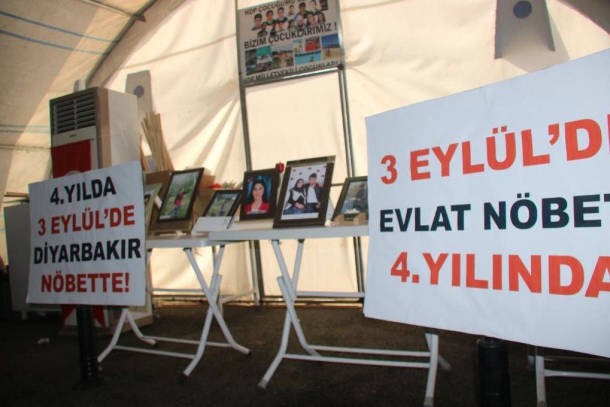 Evlat nöbetindeki anne 30 yıldır oğlunun yolunu gözlüyor