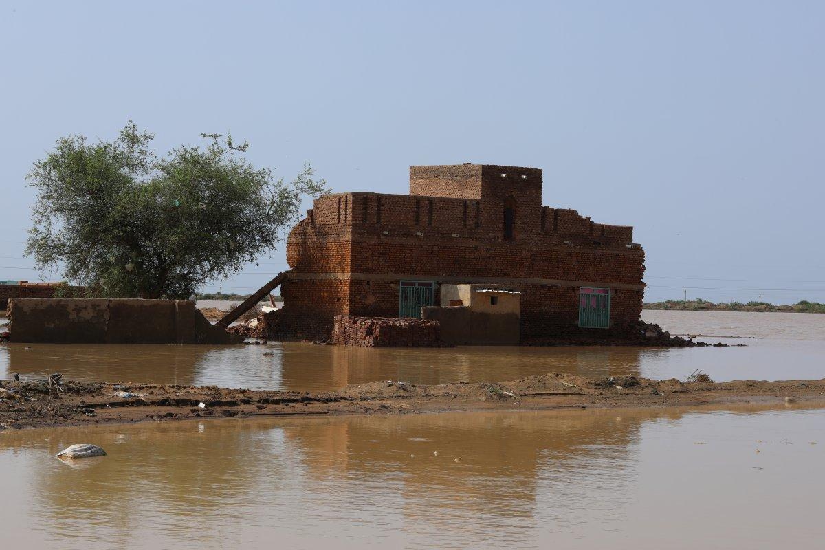 Sudan'da sel felaketinde ölü sayısı artıyor