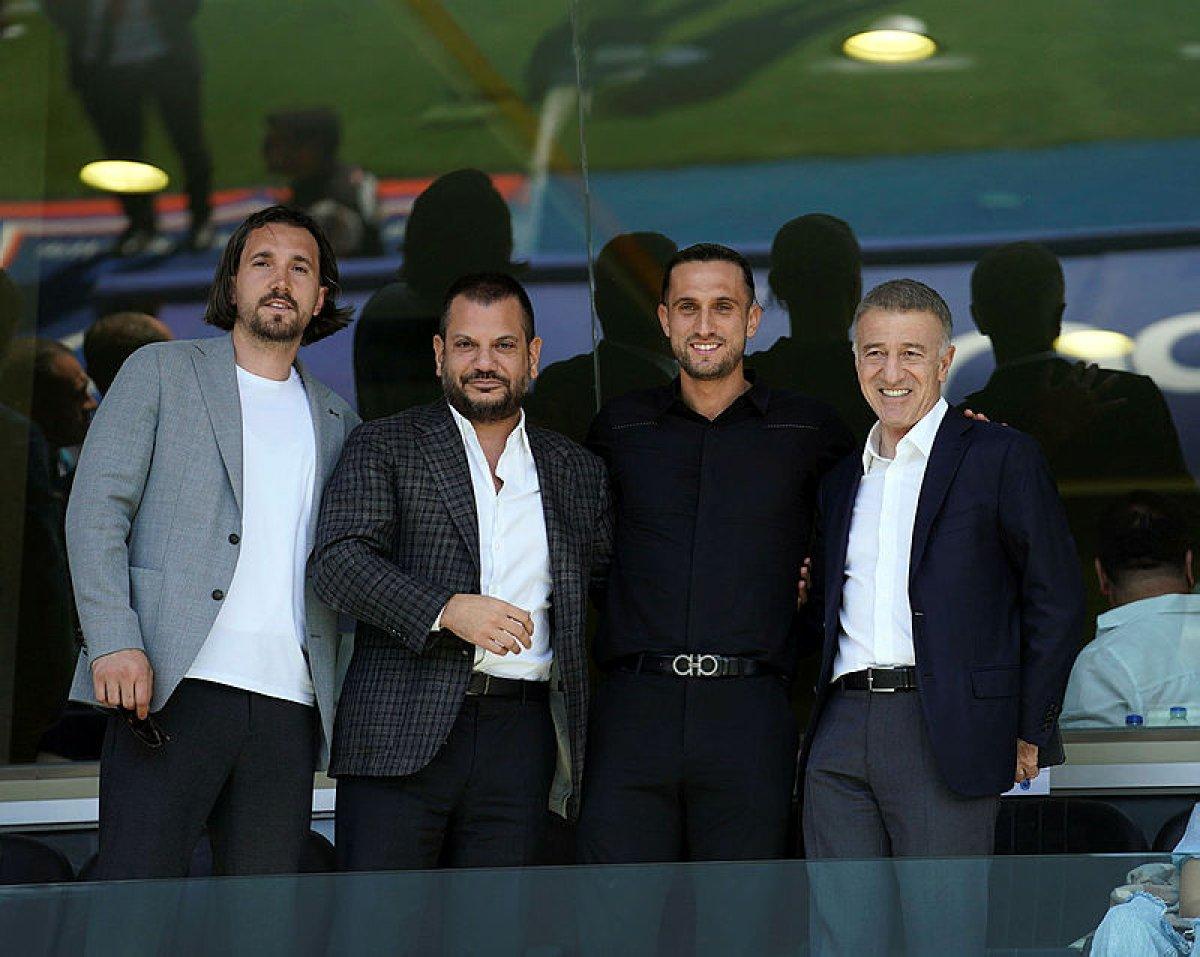 Yusuf Yazıcı yeniden Trabzonspor’da