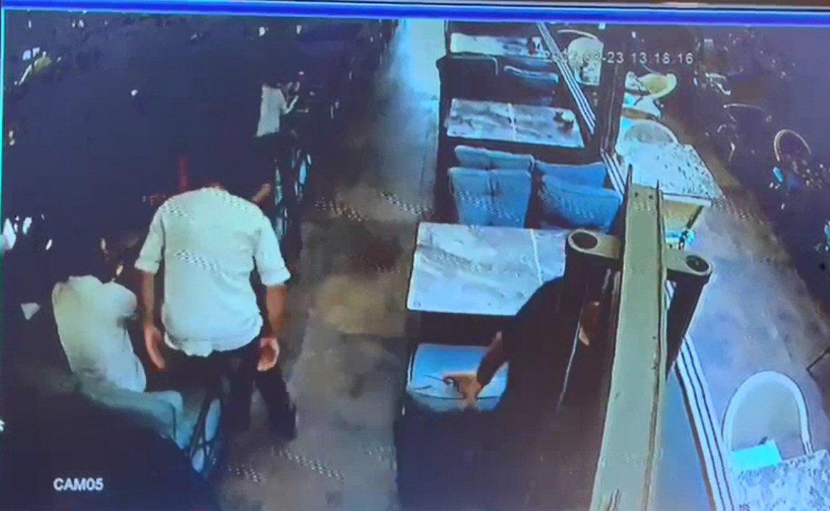 İstanbul'da peruk takıp bir günde bankadan 500 bin lira çektiler