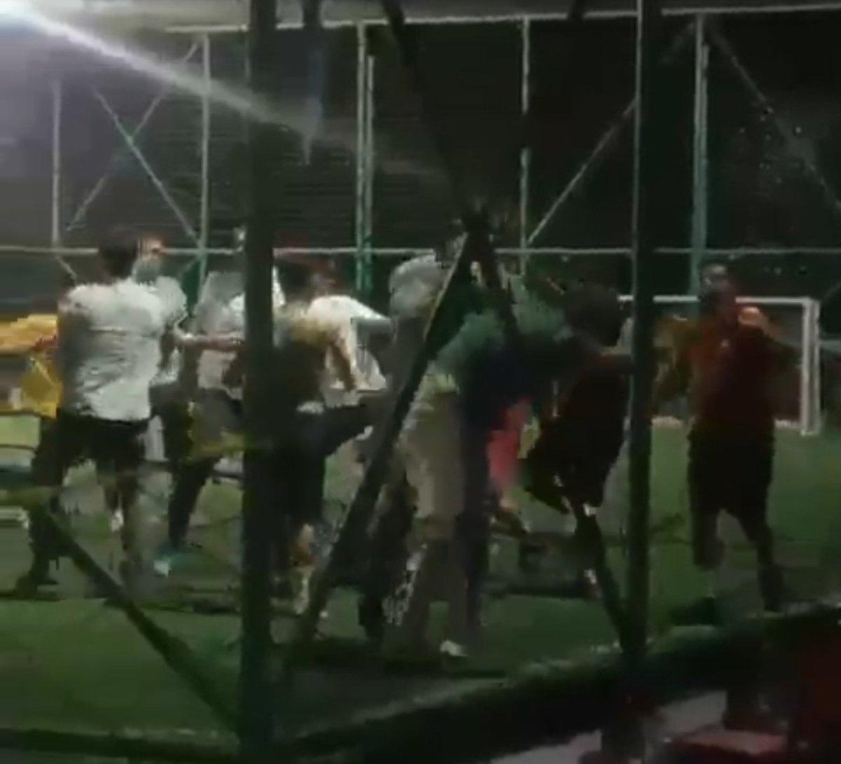 Tekirdağ'daki halı saha maçında kurşunlu saldırı