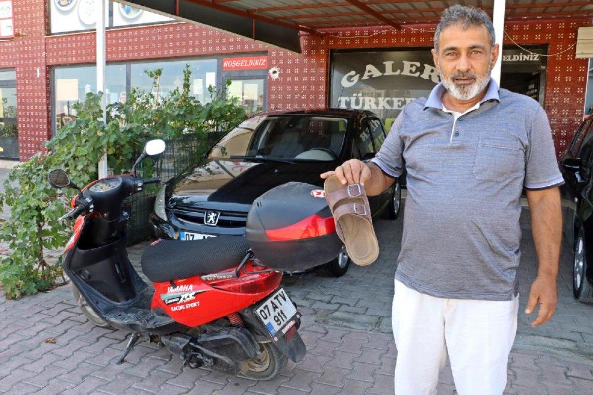 Antalya'da motosikletini çalmaya çalışan hırsızın üzerine uçtu