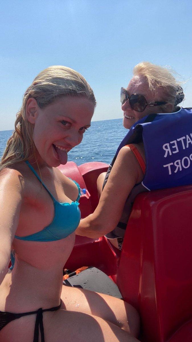 Aleyna Tilki'den Serel Yereli'nin mayolu fotoğrafına yorum