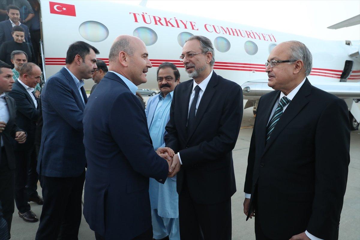 Süleyman Soylu ve Murat Kurum, selden etkilenen Pakistan'da