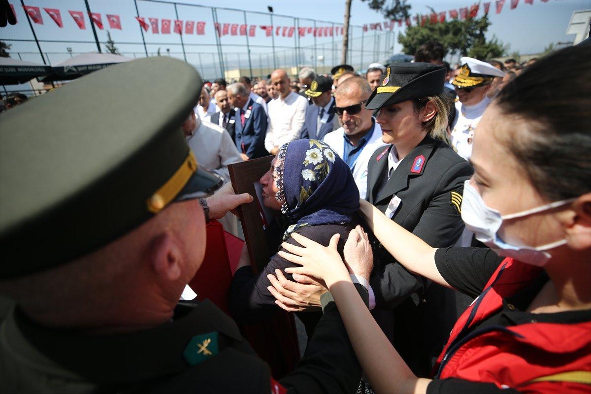 Mersinli şehit toprağa verildi