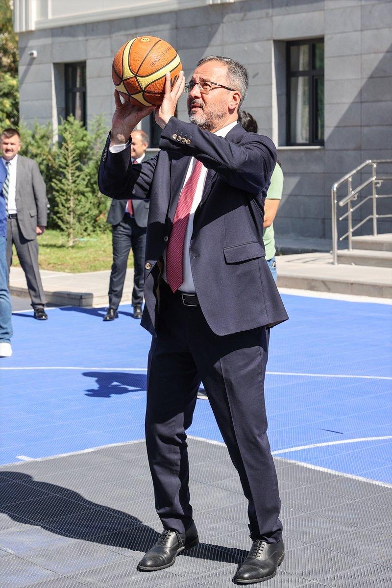 Mehmet Kasapoğlu: 415 bin genç KYK yurtlarına başvuru yaptı