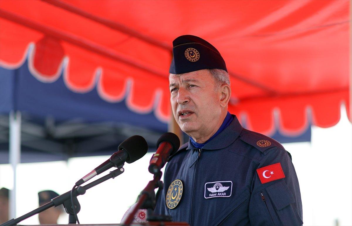 Hulusi Akar: Yunanistan'ın şımarıklığına cevap vermeyi sürdüreceğiz
