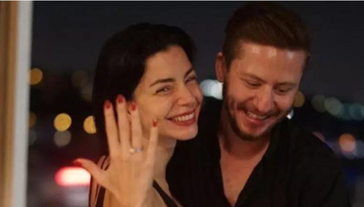 Merve Boluğur müzisyen sevgilisiyle evleniyor