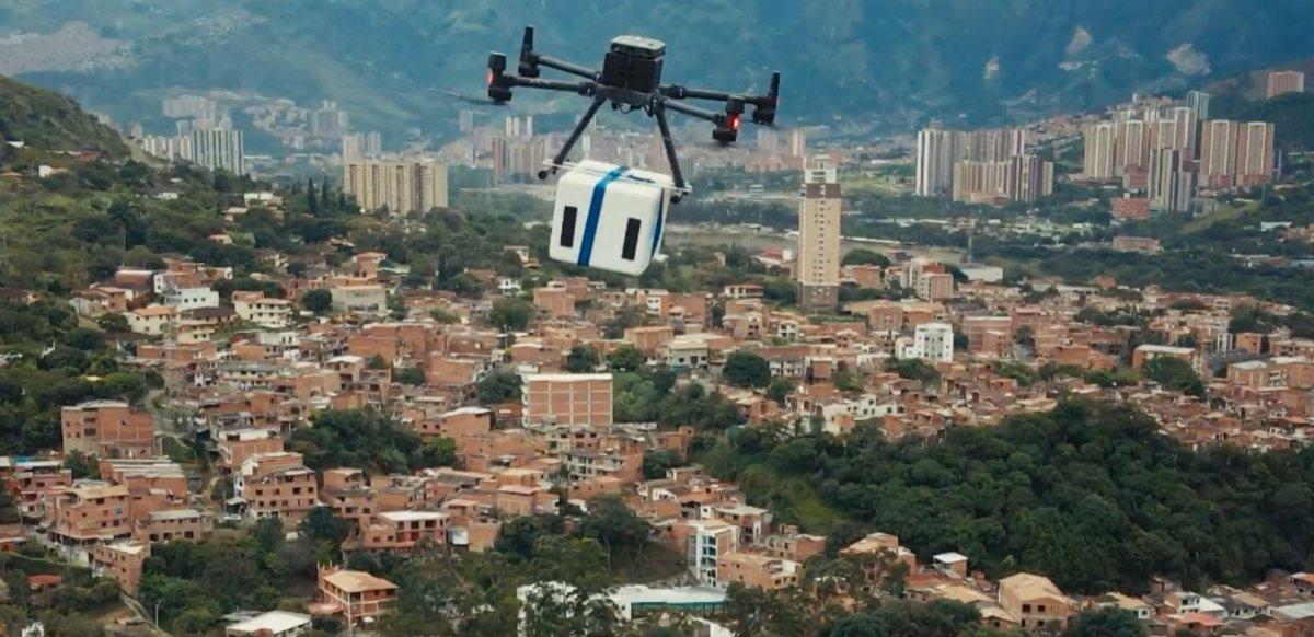 Bill Gates'in sivrisinek paylaşımı, yeni salgın iddialarına neden oldu