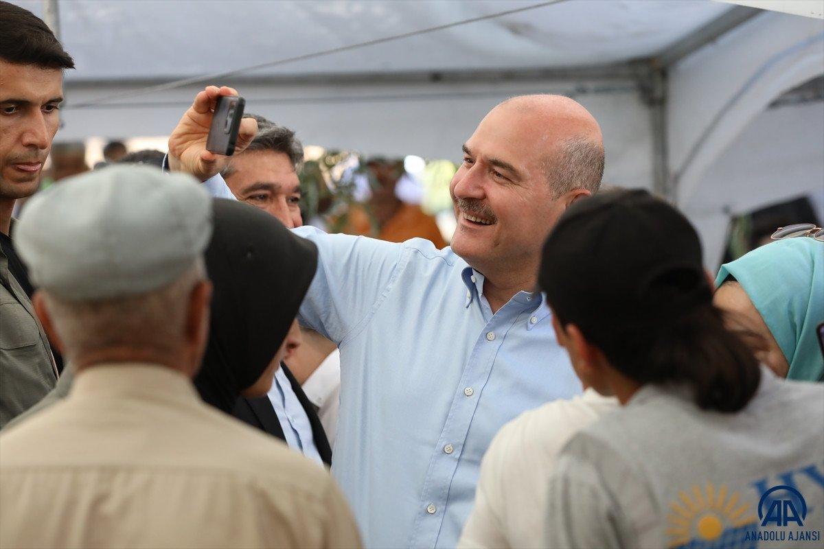 İçişleri Bakanı Süleyman Soylu, Diyarbakır Lice'de gençlerle buluştu