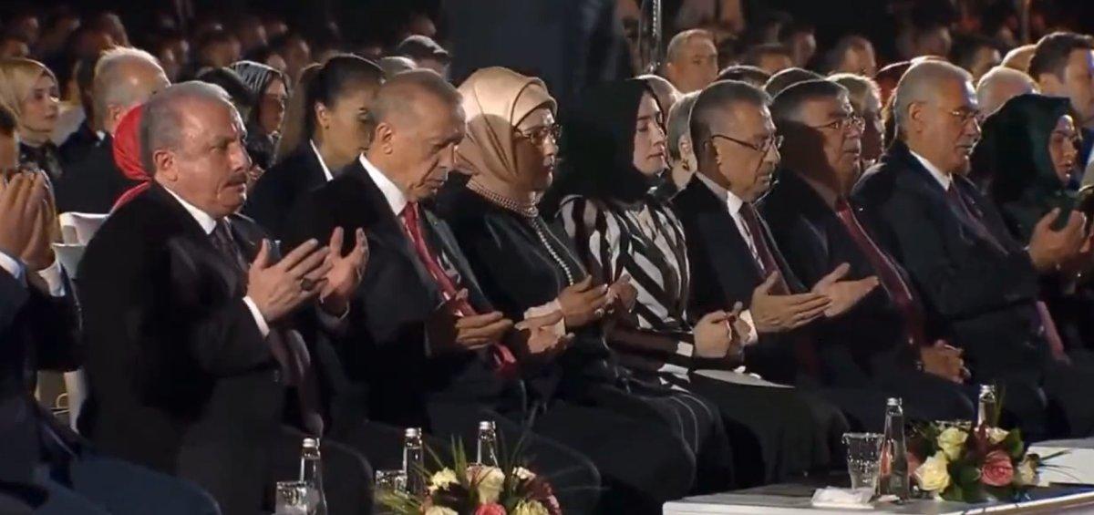 Can Ataklı: 30 Ağustos Kur'an ile kutlanamaz