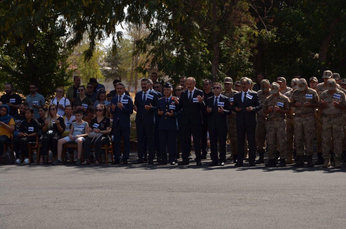 Batman’da yelken kanatta ölen 1'i emekli 2 asker için tören