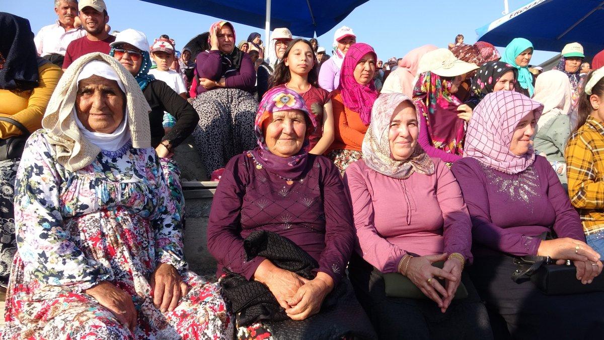 Mersin'de köyler arası coşkulu maç