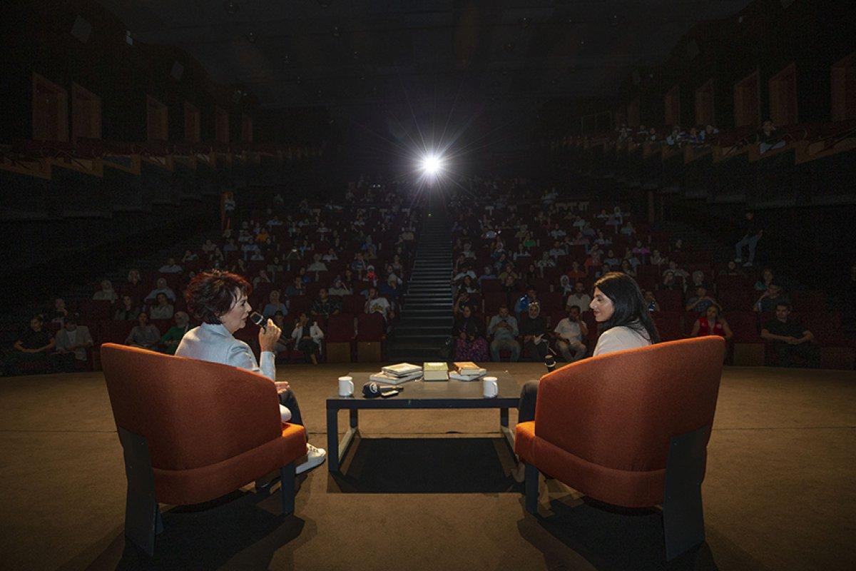 Hülya Koçyiğit: Gençlerimiz kendi kültürlerini tanısınlar