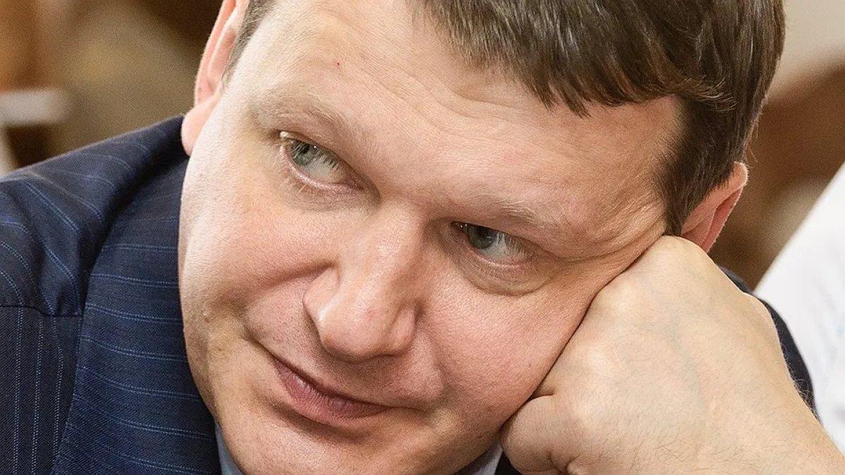 Rus petrol şirketi yöneticilerinin şüpheli ölümü