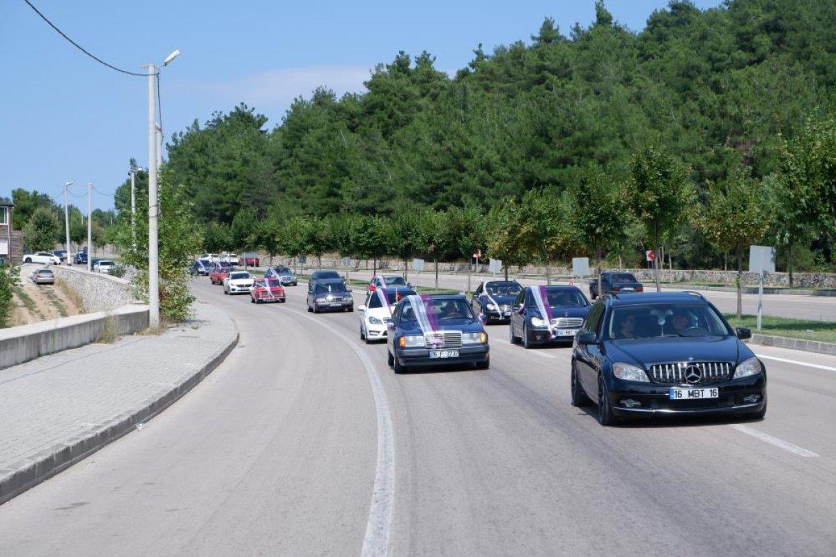 Bursa'da 7 down sendromlu genç kıza temsili düğün yapıldı