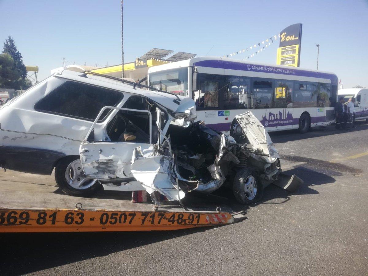 Şanlıurfa'da kaza yapan otobüsü tamire gitti, hayatının şokunu yaşadı