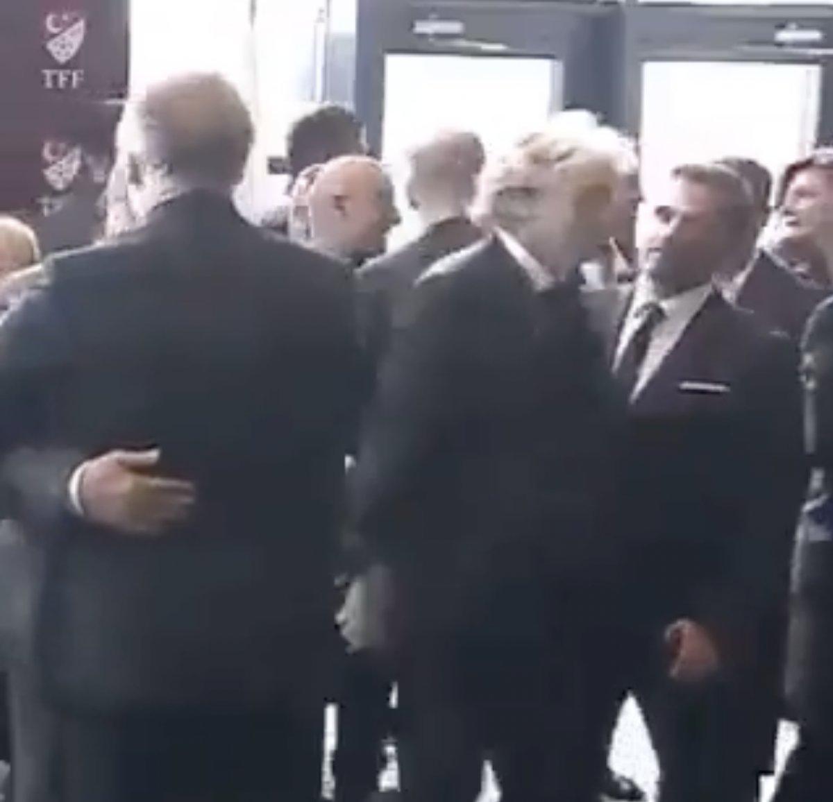 Jorge Jesus, Okan Buruk'u es geçti