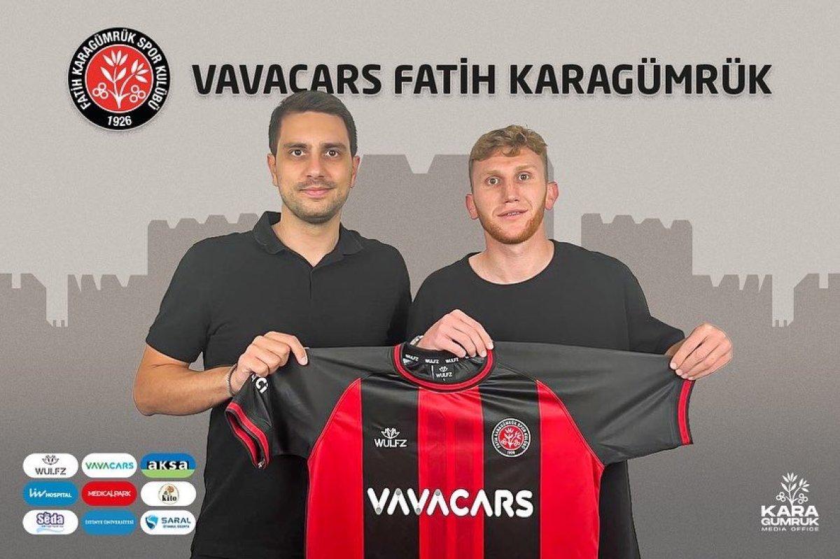 Fenerbahçe, Burak Kapacak'ı Karagümrük'e kiraladı