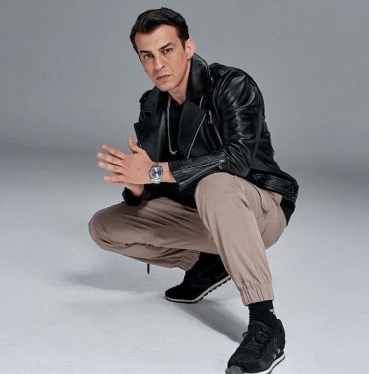 Norm Ender: Popçular güçlünün yanında