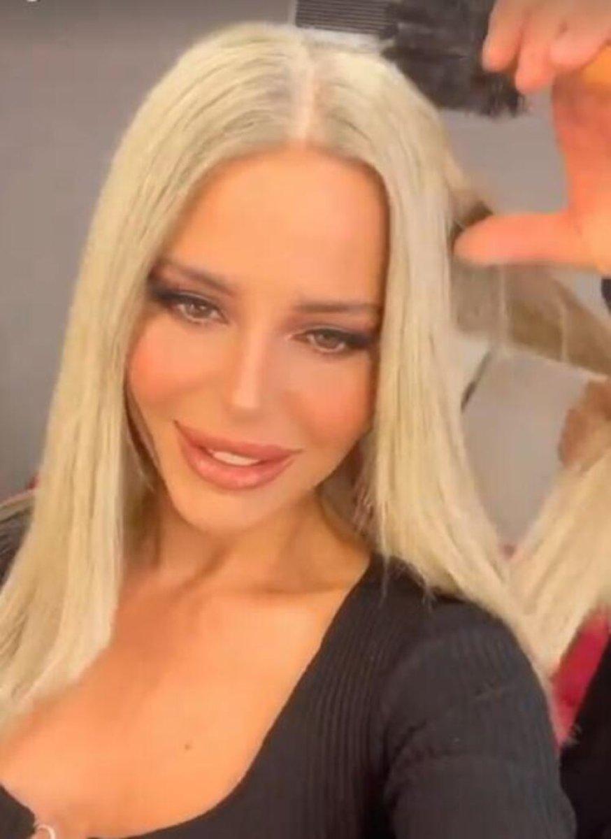 Simge Sağın, sarışın oldu