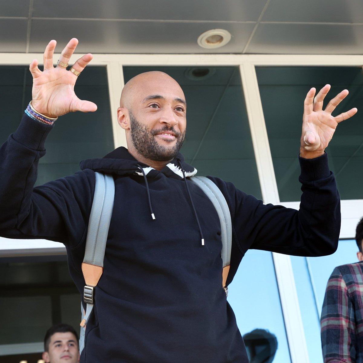 Beşiktaş'ın yeni transferi Nathan Redmond İstanbul'a geldi