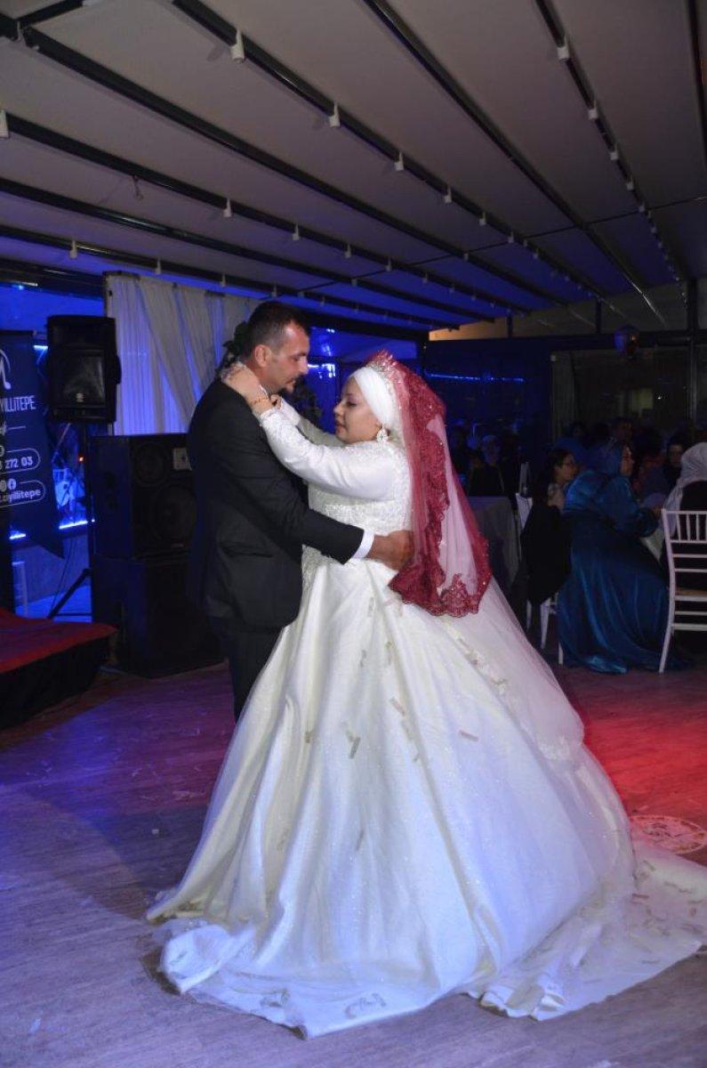 Afyonkarahisar’da nikahta gelinden korkutan şaka