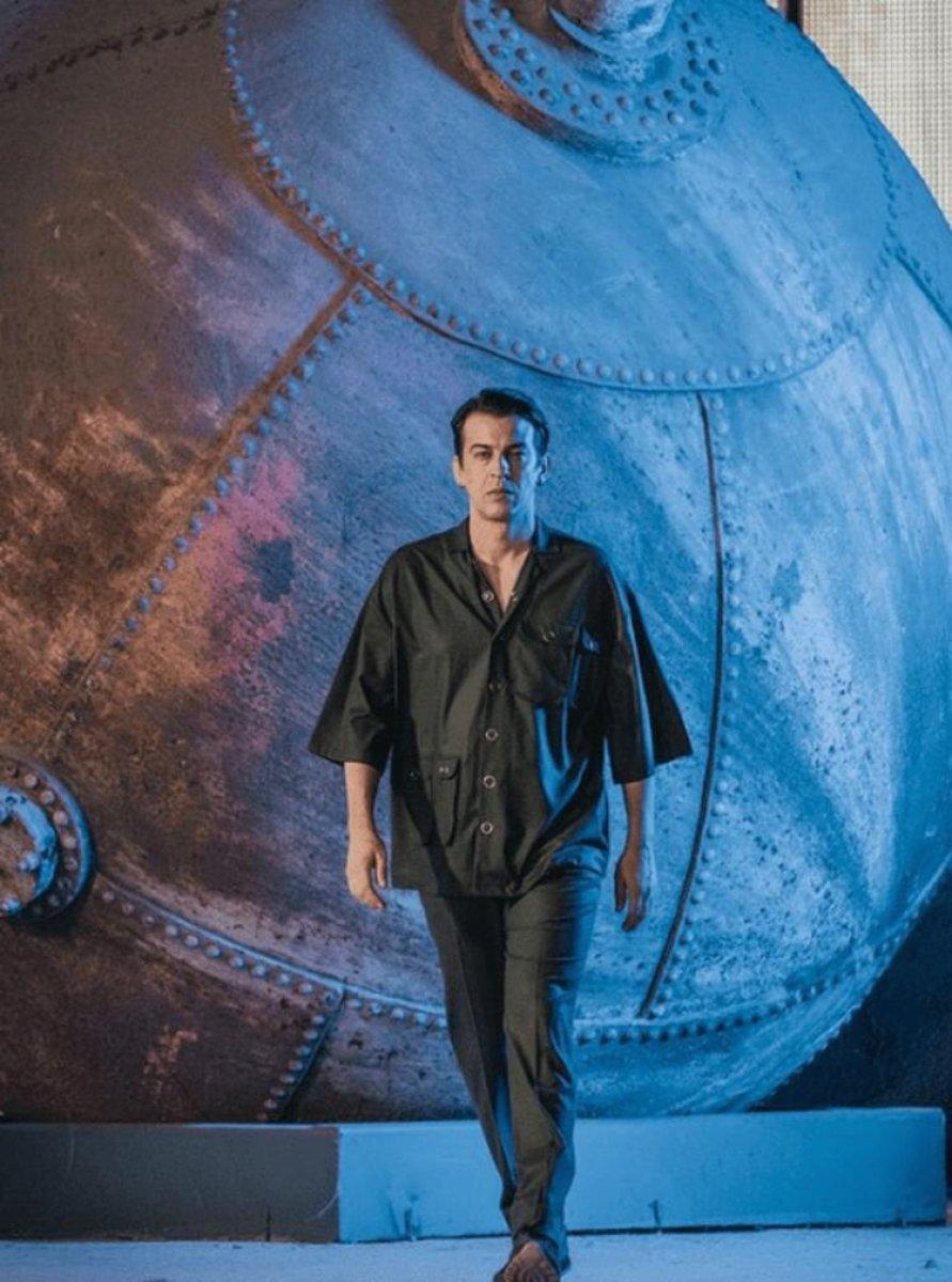 Norm Ender: Popçular güçlünün yanında