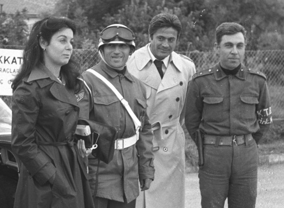 Aramızdan ayrılan usta oyuncu Cüneyt Arkın'ın 85'inci doğum yılı