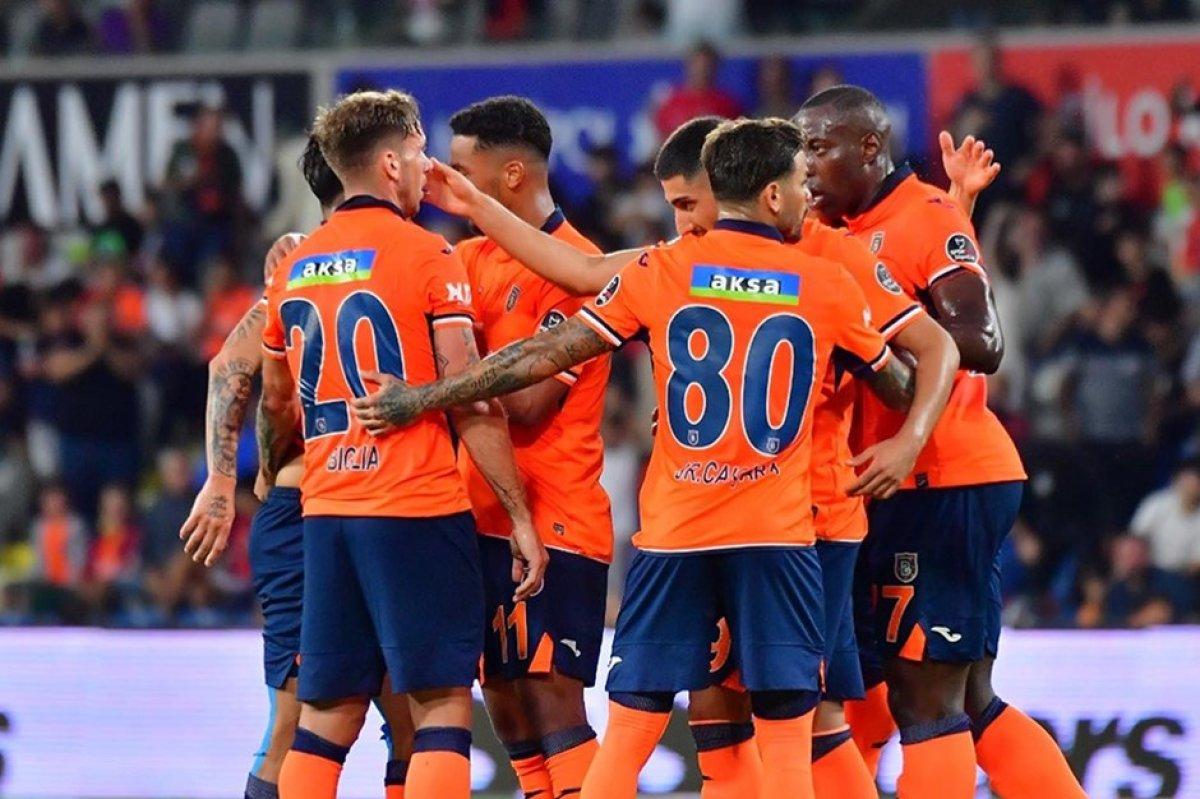 Hearts - Başakşehir maçı saat kaçta ve hangi kanalda?