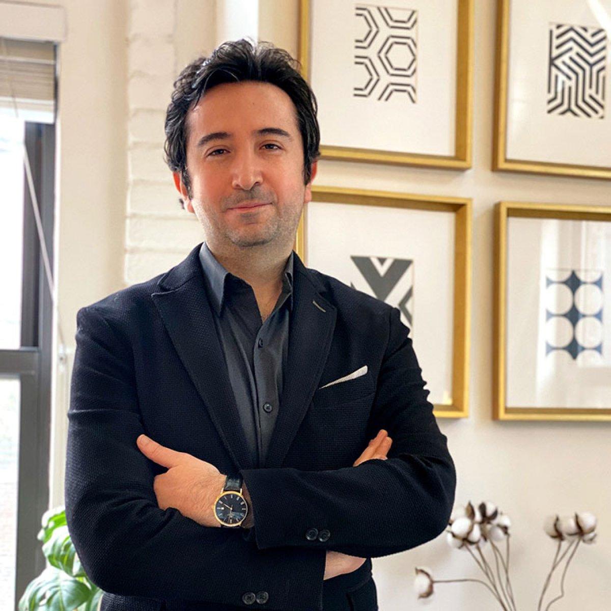 Obama'nın Emmy ödülü aldığı yapımın afişinde Türk imzası