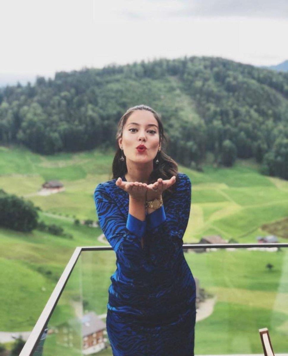 Oyuncu Pelin Akil'e mesajla hakaret eden şahsa bin 120 TL ceza verildi